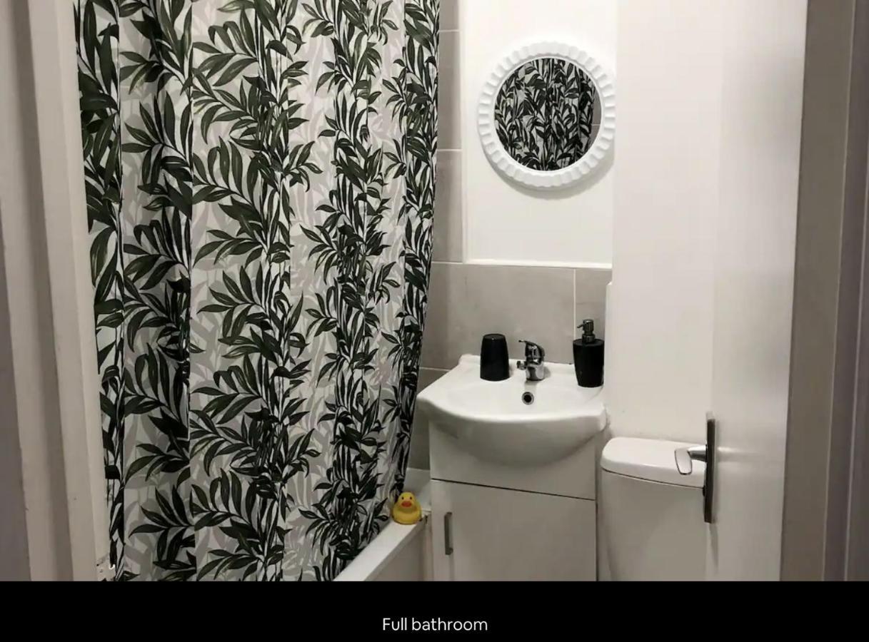 Lovely Flat In Central Лондон Екстериор снимка